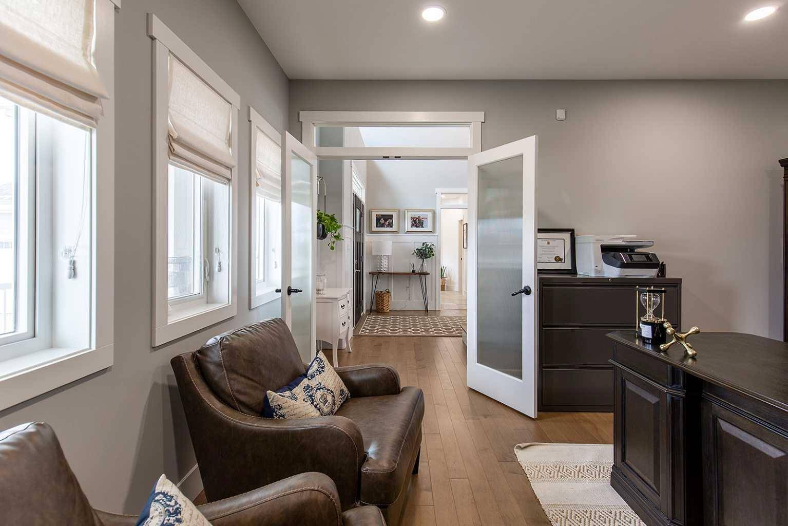 Dunmore, AB T1B 0R3,1009 East 11 AVE