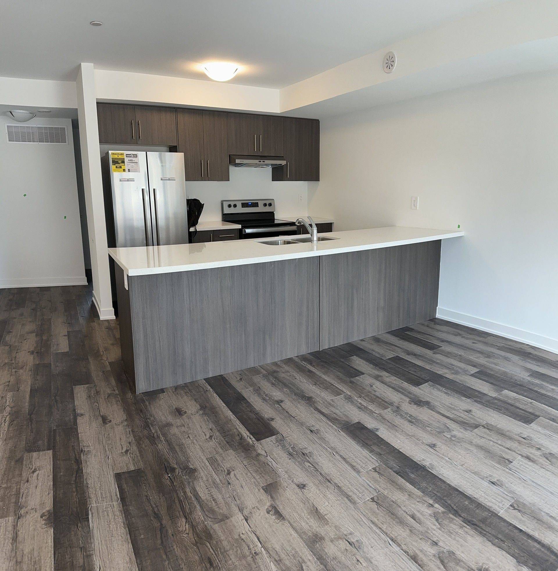 Brampton, ON L7A 0A7,25 Romilly AVE #21