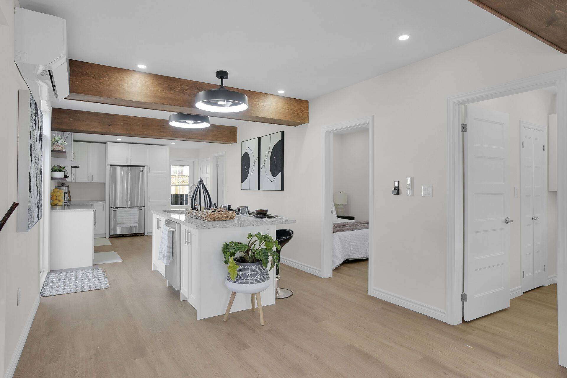 Central Elgin, ON N5L 1C9,134 Maud ST
