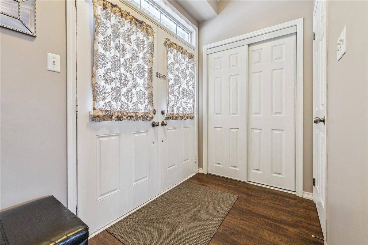 Hamilton, ON L9A 0B2,64 Newport CRES