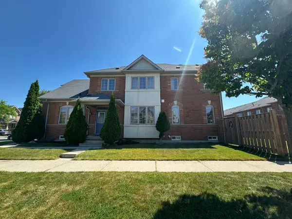 Whitby, ON L1R 0J4,35 Westport DR
