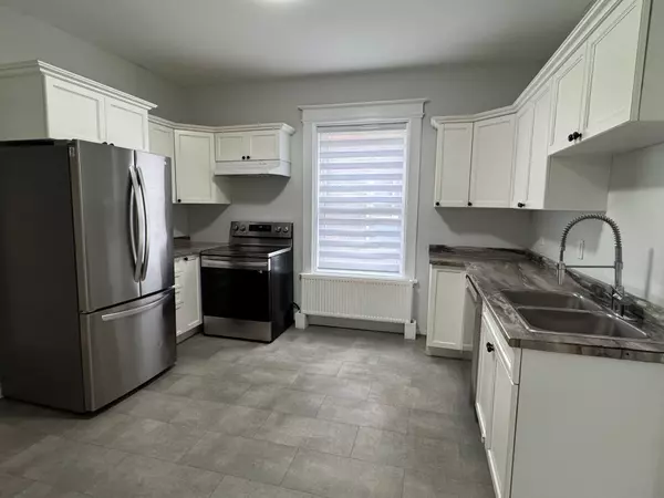 North Bay, ON P1B 1L2,136 Second AVE E