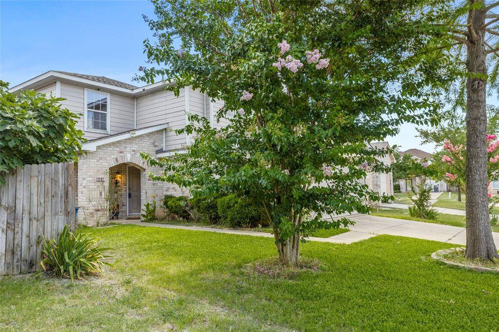 Dallas, TX 75249,9507 Tallow Berry Drive