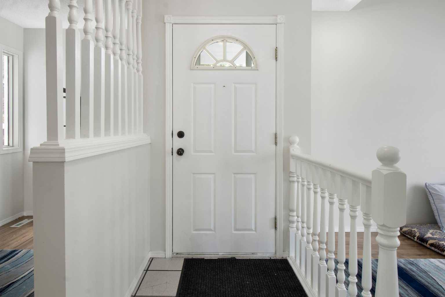 Calgary, AB T3A 4Z6,10316 Hidden Valley DR NW