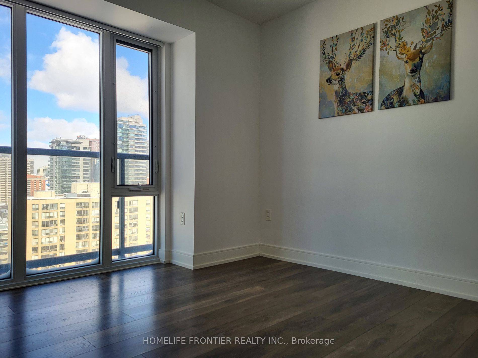 Toronto C08, ON M5B 0B1,89 McGill ST #1705