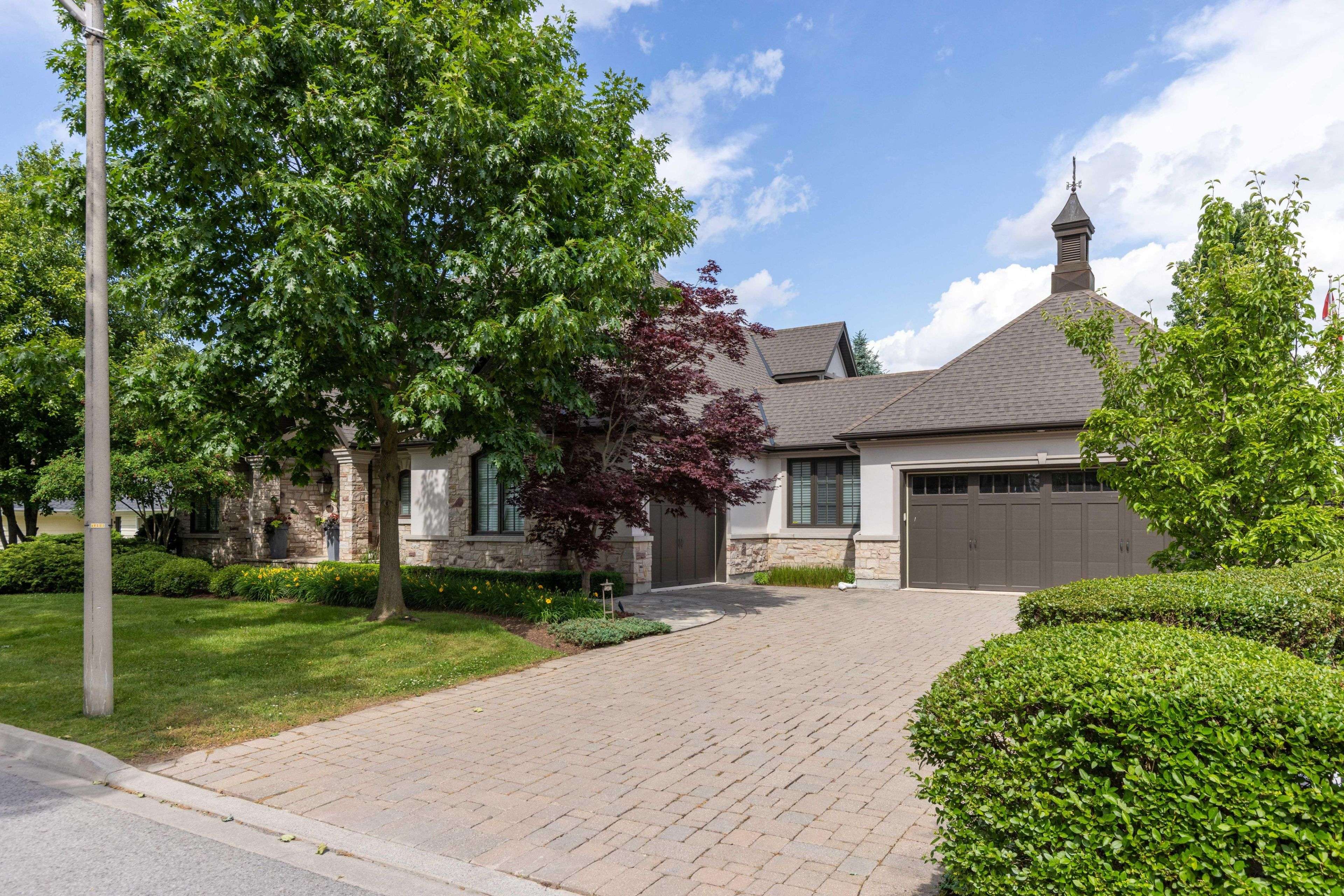 St. Catharines, ON L2R 4C1,115 Riverdale DR