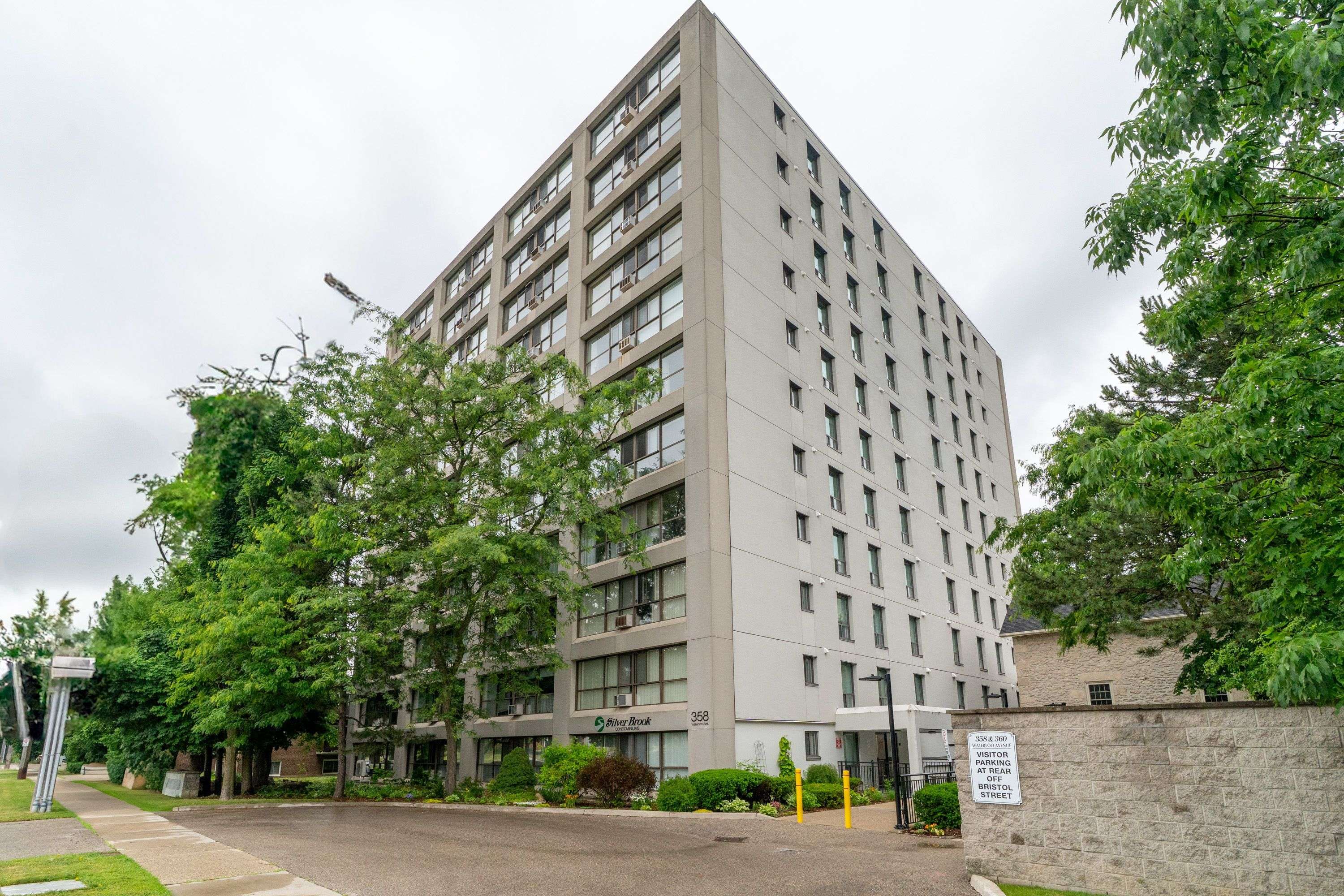 358 Waterloo AVE #707, Guelph, ON N1H 7Y3