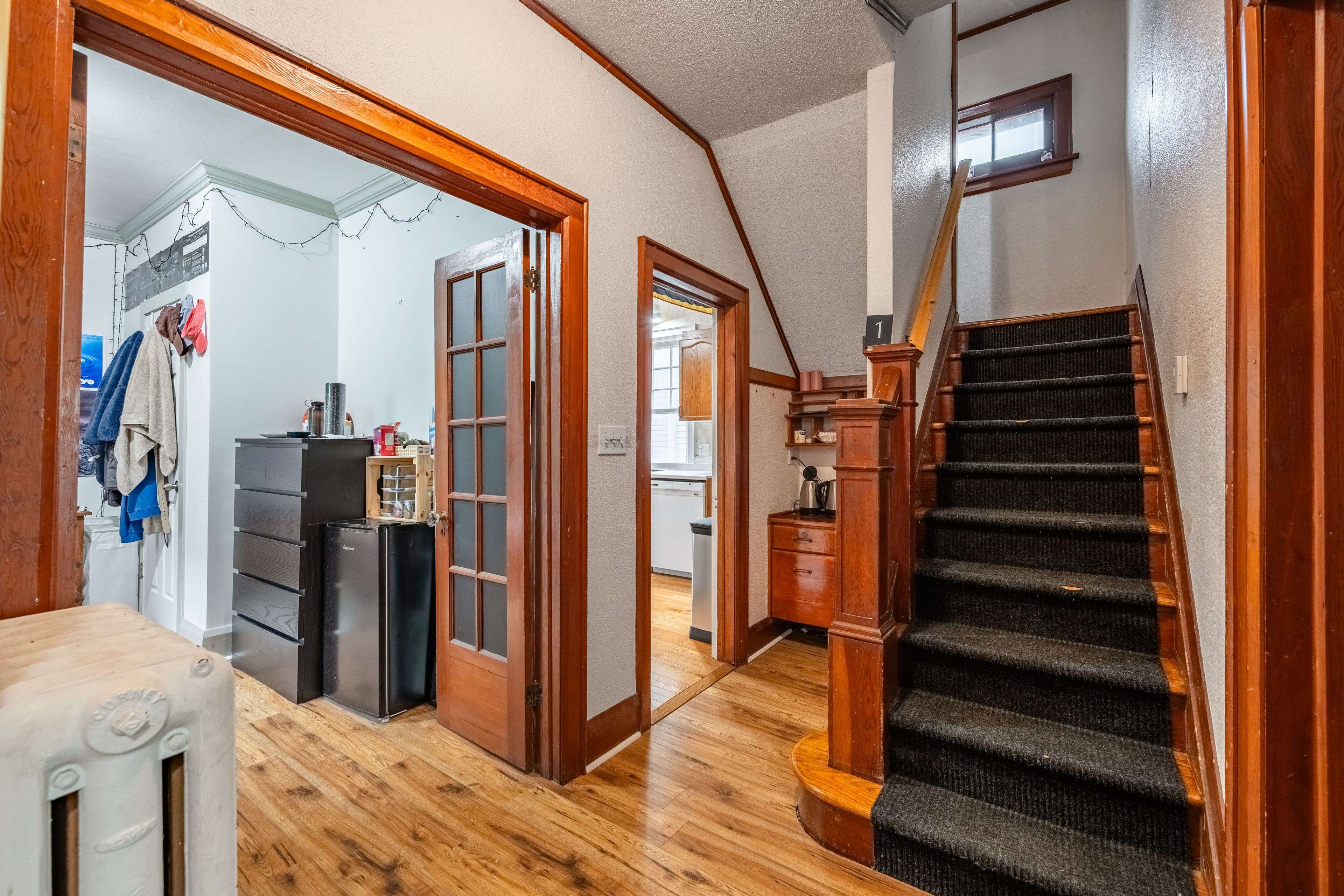 Kingston, ON K7L 1N8,67 Mack ST
