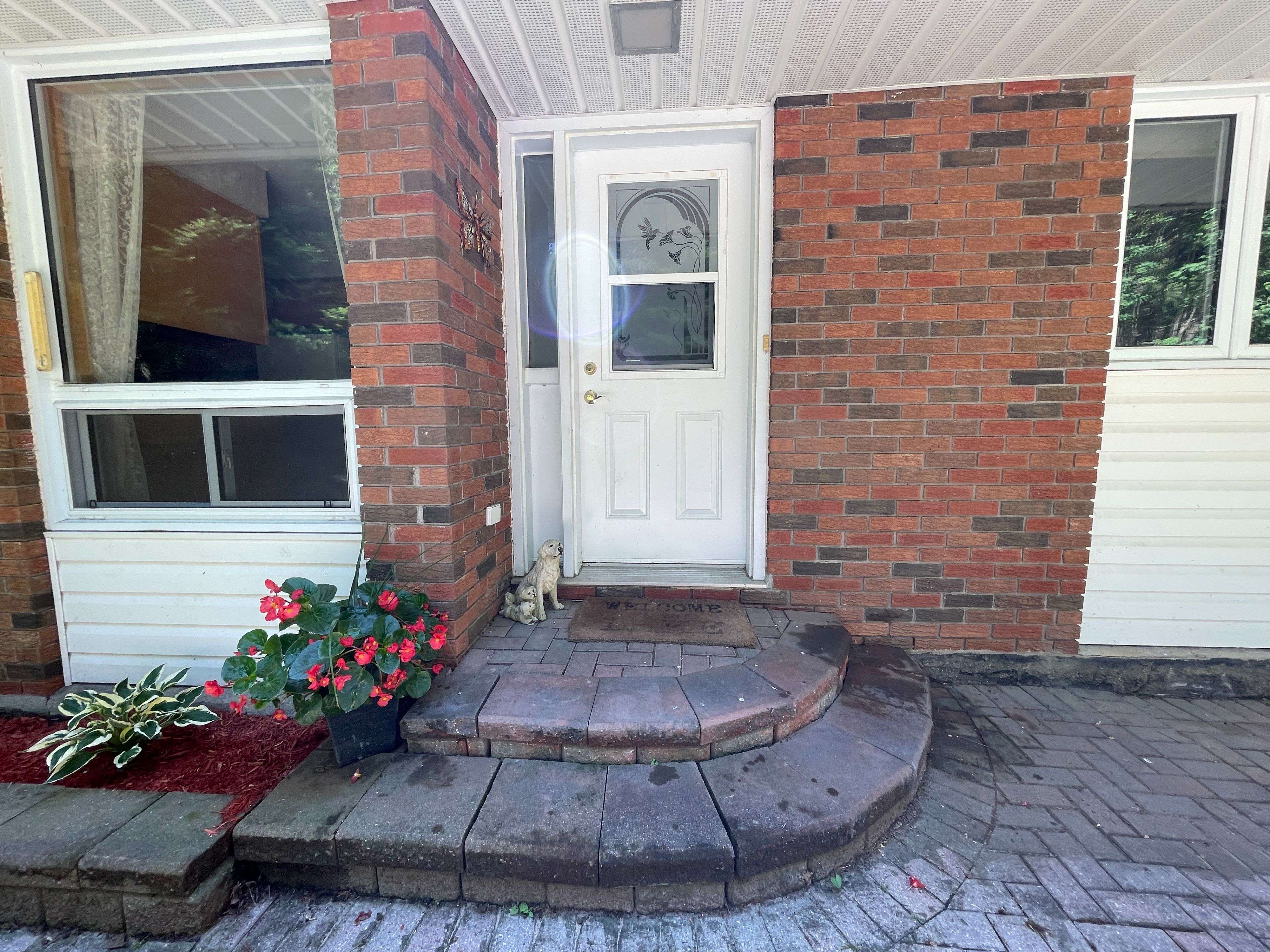 North Bay, ON P1C 0A8,773 Anita AVE