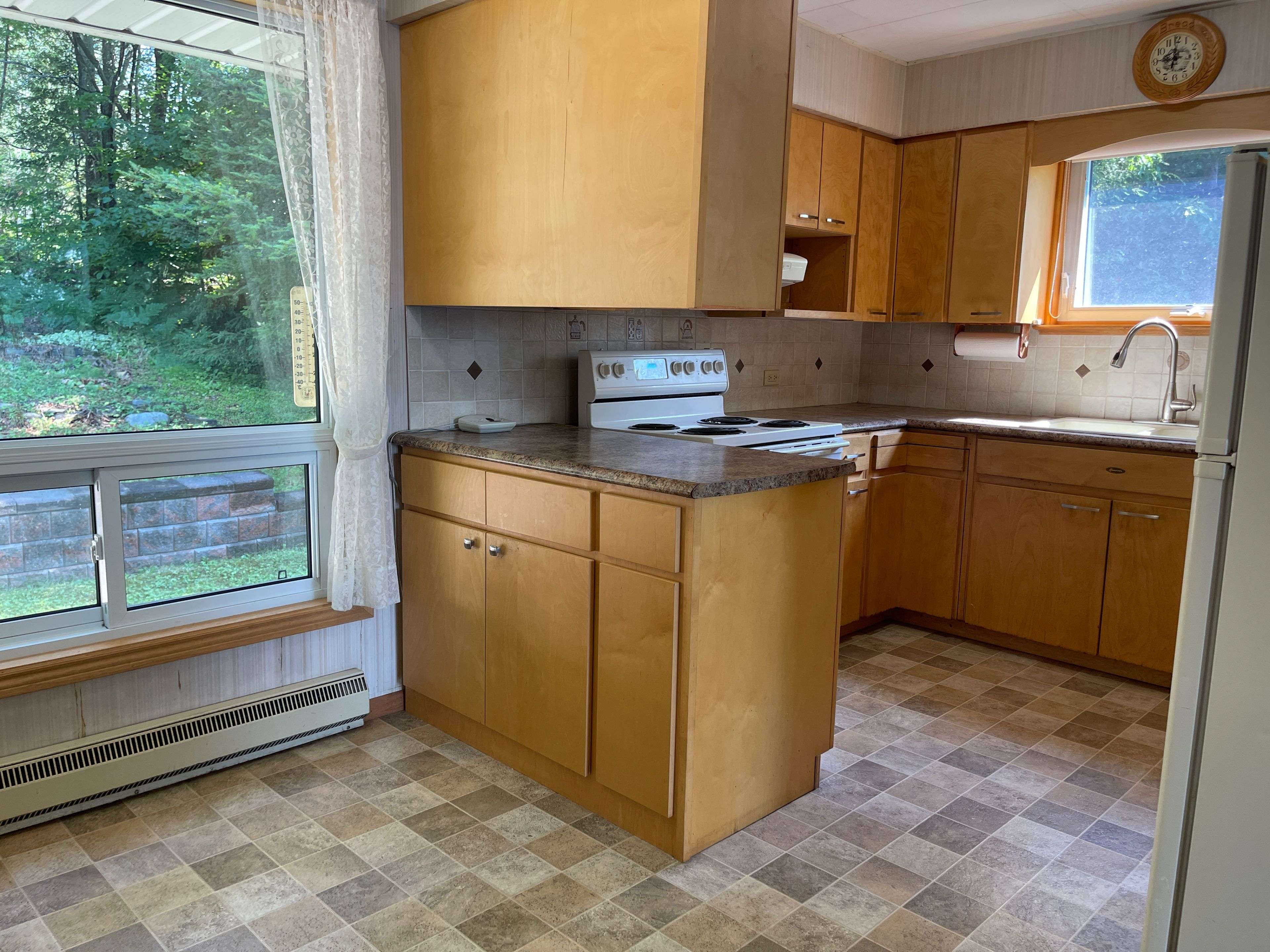 North Bay, ON P1C 0A8,773 Anita AVE