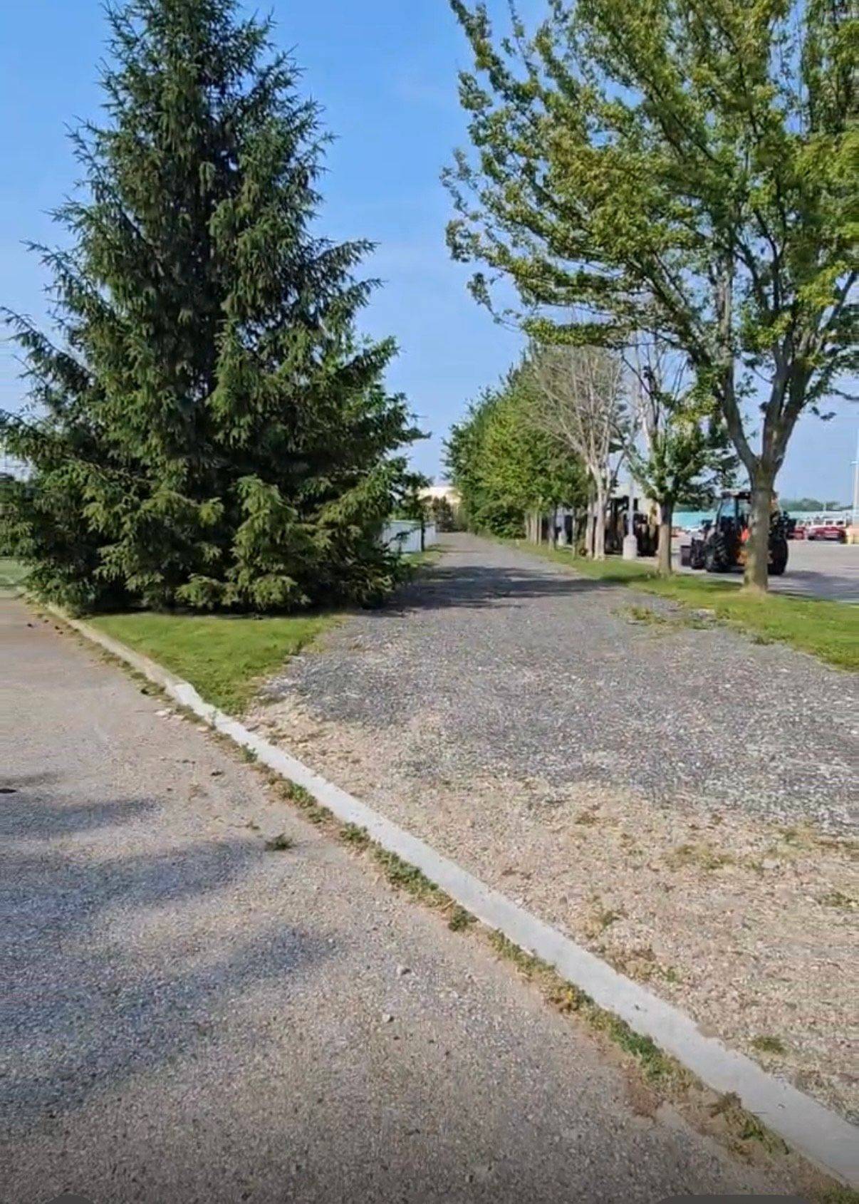 54 Siemens DR, Chatham-kent, ON N7M 6M5