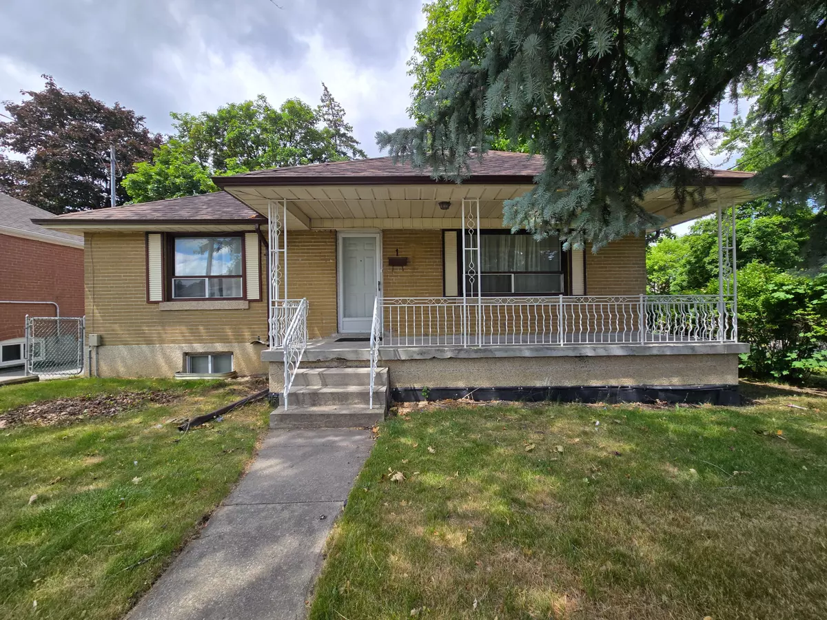Toronto W05, ON M3M 1Y7,1 Letchworth CRES