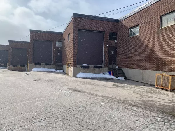 Vaughan, ON L4K 2G2,355 Rayette RD #4-6