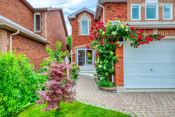 Mississauga, ON L5V 1P4,1069 Windsor Hill BLVD