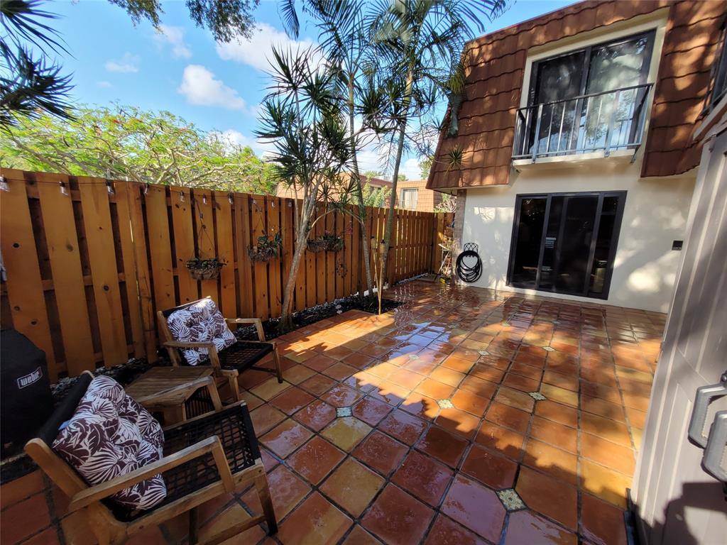 Delray Beach, FL 33445,3210 Spanish Wells Dr #27-A
