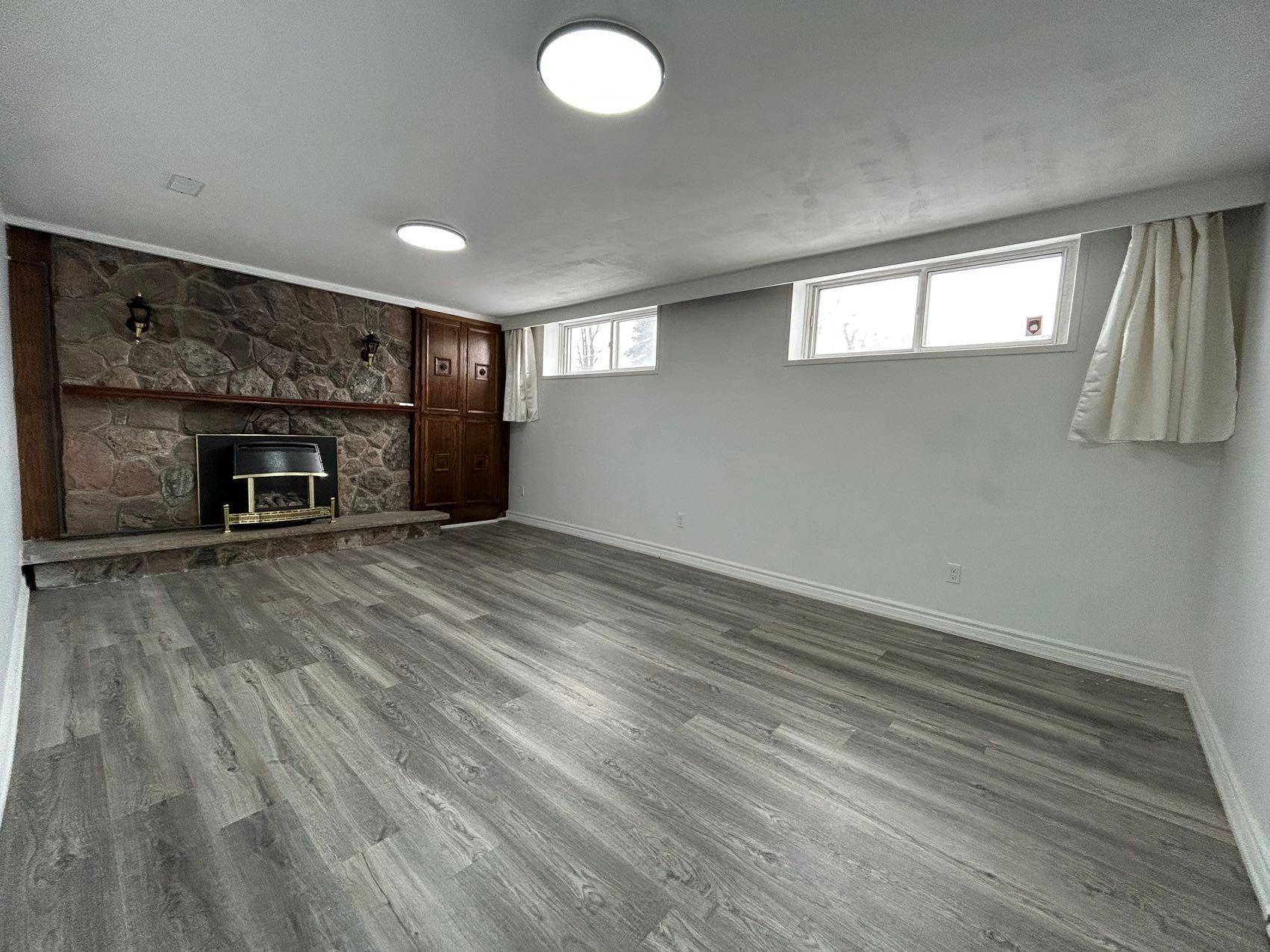 Richmond Hill, ON L4C 2G8,25 Gentry CRES #Bsmt