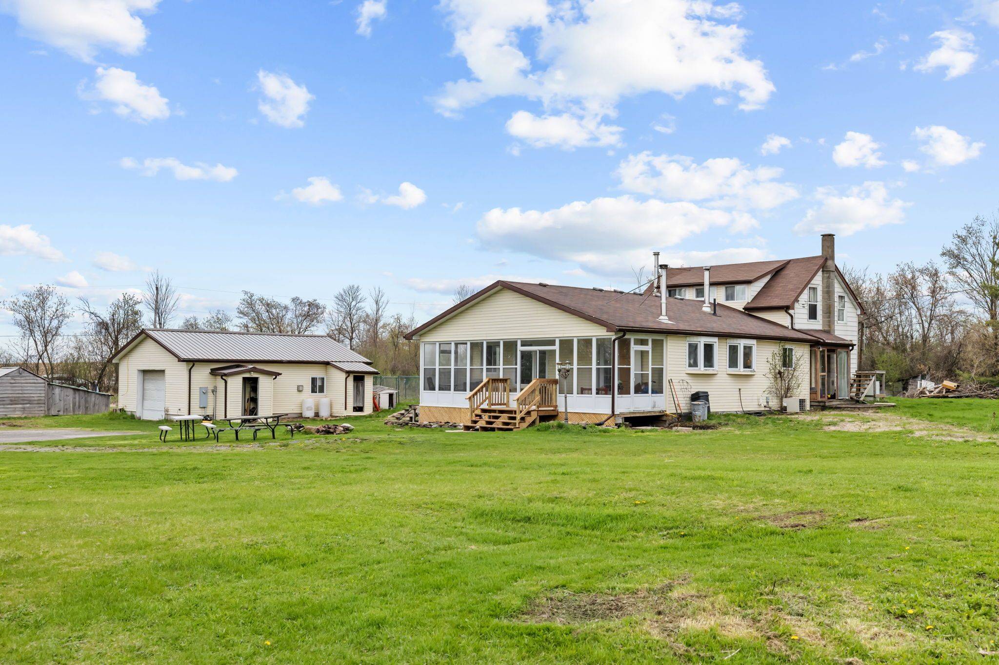 183 Wolfe Lake RD, Rideau Lakes, ON K0G 1X0