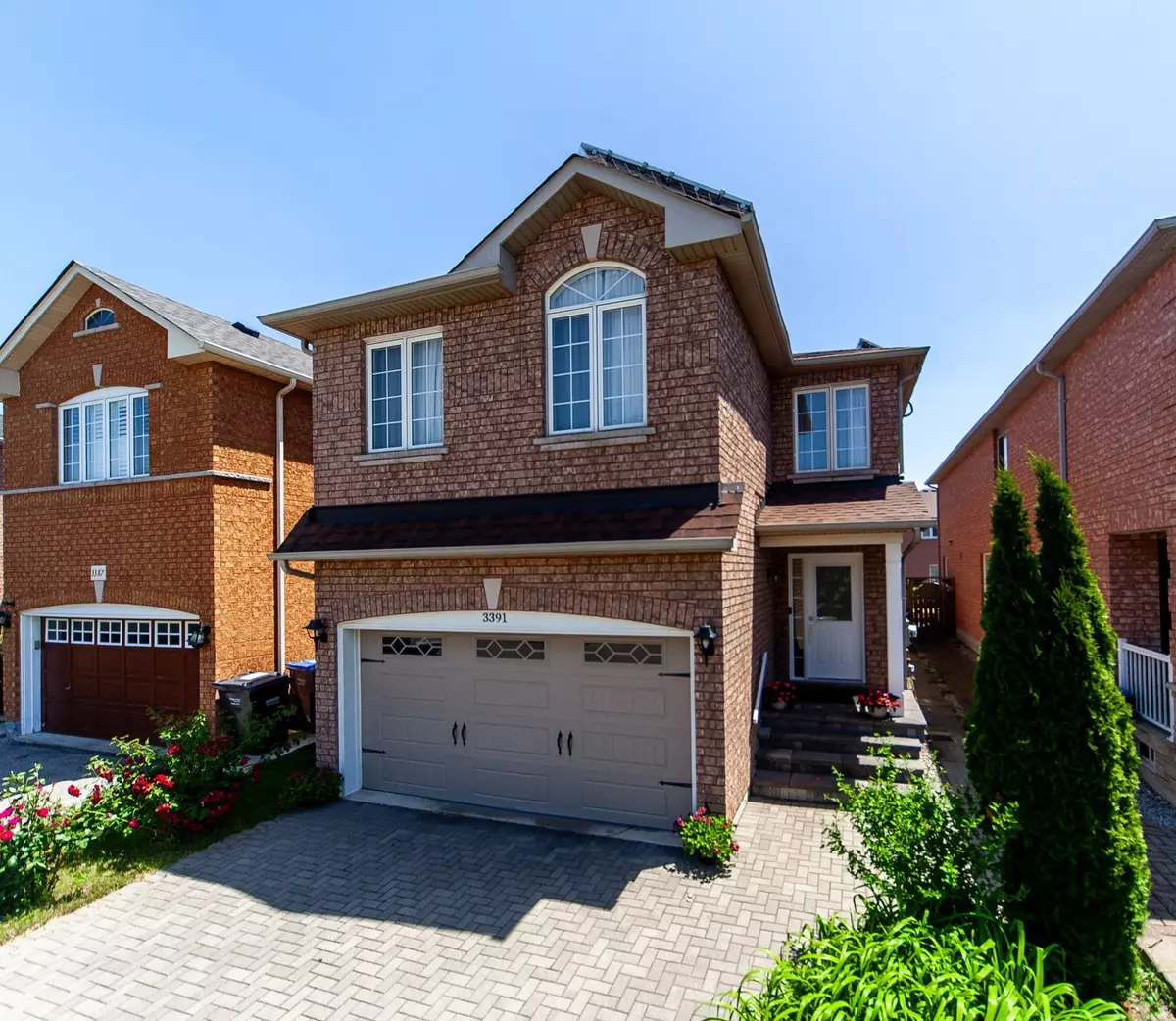 Mississauga, ON L5N 8N1,3391 Crimson King CIR