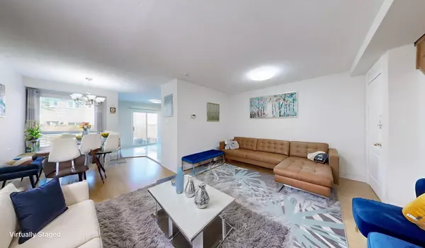 Mississauga, ON L5W 1M3,624 Rossellini DR