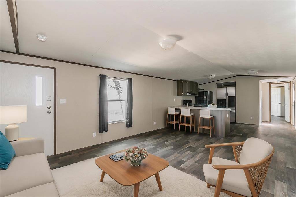Aurora, TX 76078,200 Rhett Court