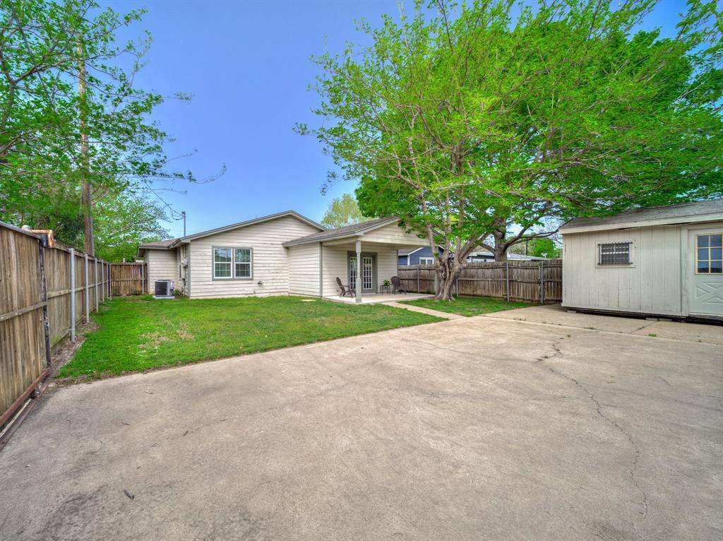Fort Worth, TX 76116,3237 Olive Place