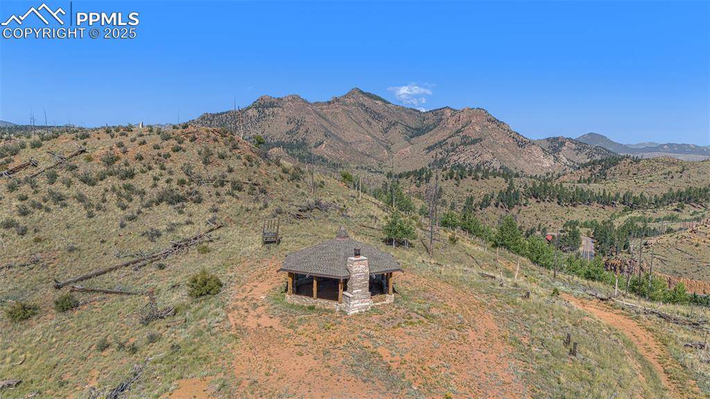 Woodland Park, CO 80863,14077 S Highway 67