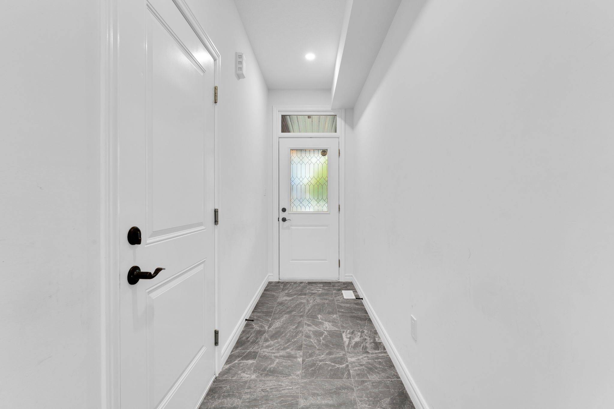 Hamilton, ON L8L 6J7,53 Gibson AVE