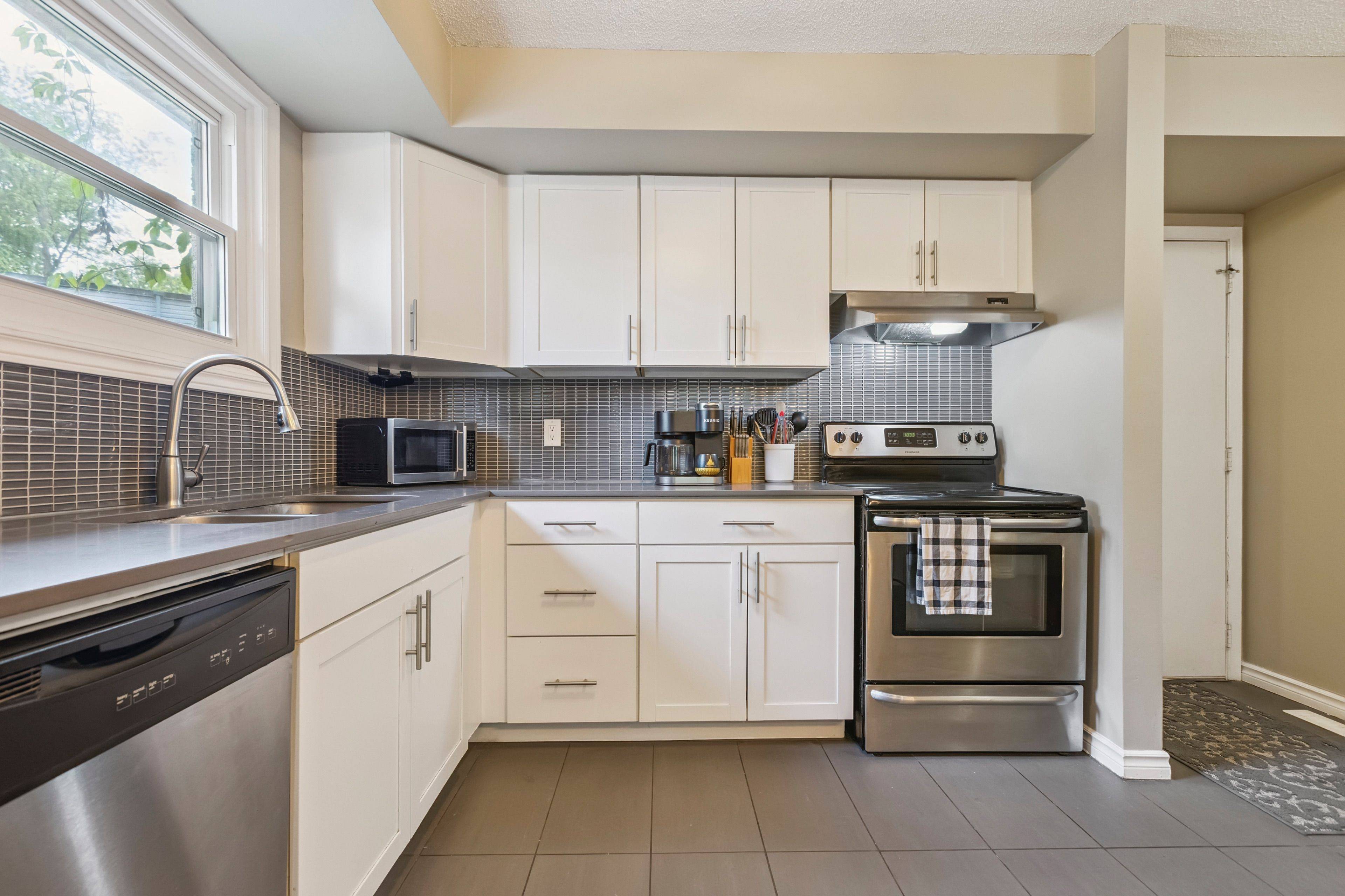 Waterloo, ON N2J 5L6,511 Quiet PL #5