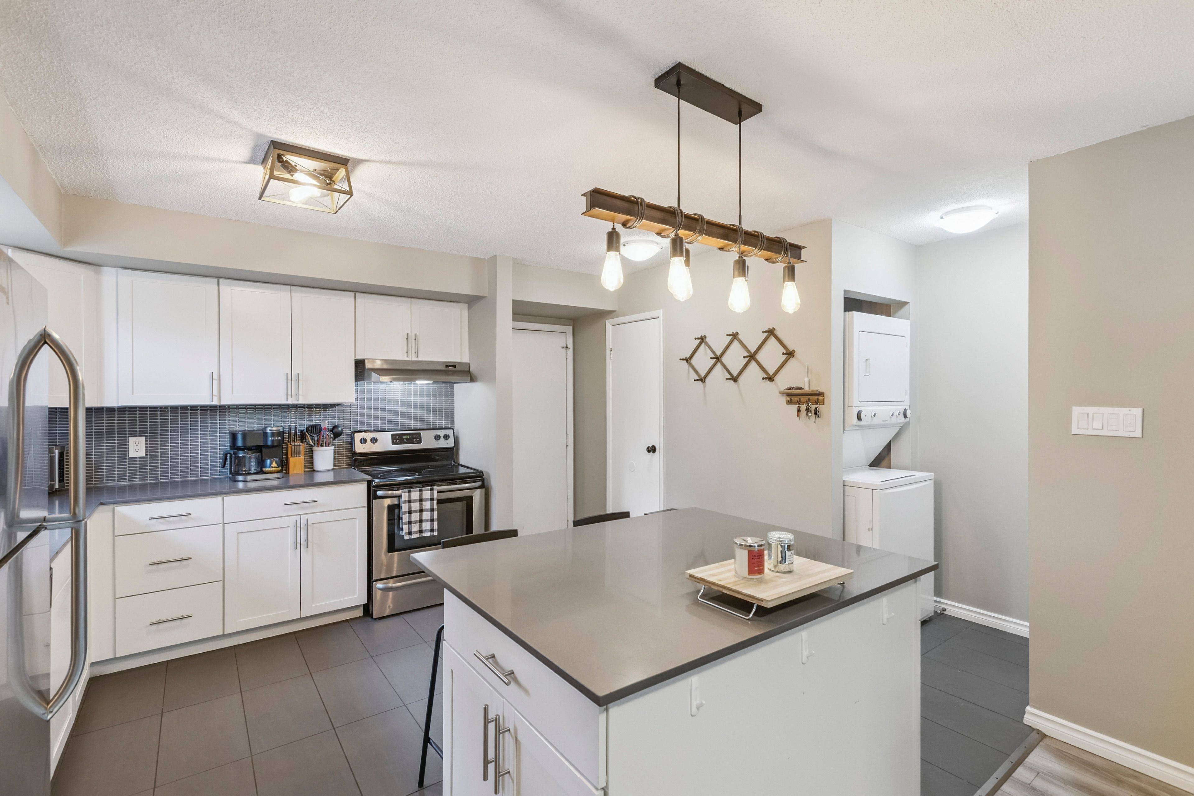 Waterloo, ON N2J 5L6,511 Quiet PL #5