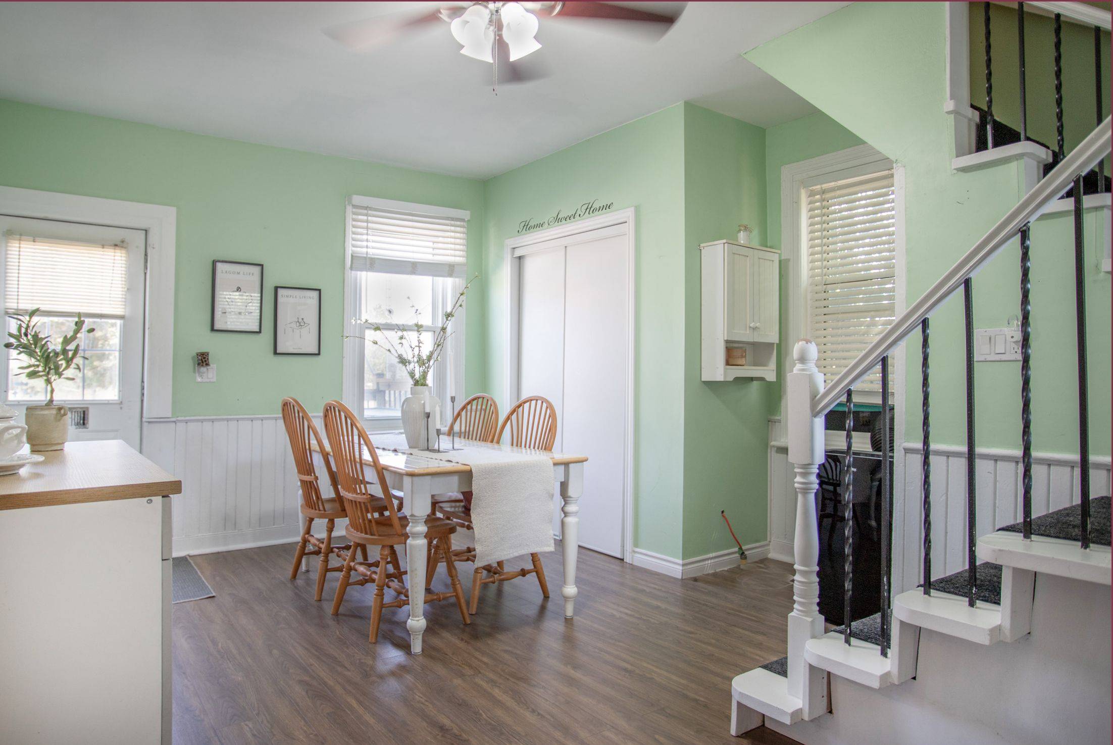 Kawartha Lakes, ON K0M 2C0,11 Whiteside ST
