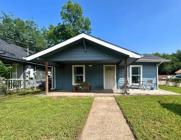 Dallas, TX 75215,2300 Stoneman Street
