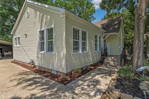 Minden, LA 71055,311 Summit Street