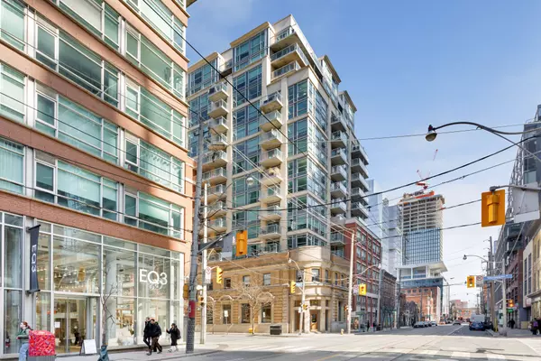 Toronto C08, ON M5A 1K5,230 King ST E #1019