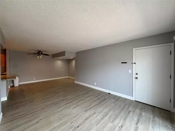 Pompano Beach, FL 33060,160 Cypress Club Dr #607