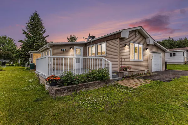35 Woodside LN, Mcnab/braeside, ON K0A 3L0