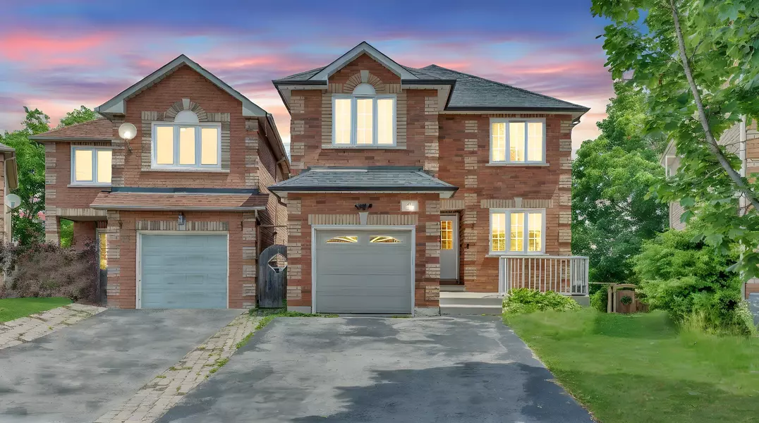 9 Burdge CT, Whitby, ON L1N 9L1