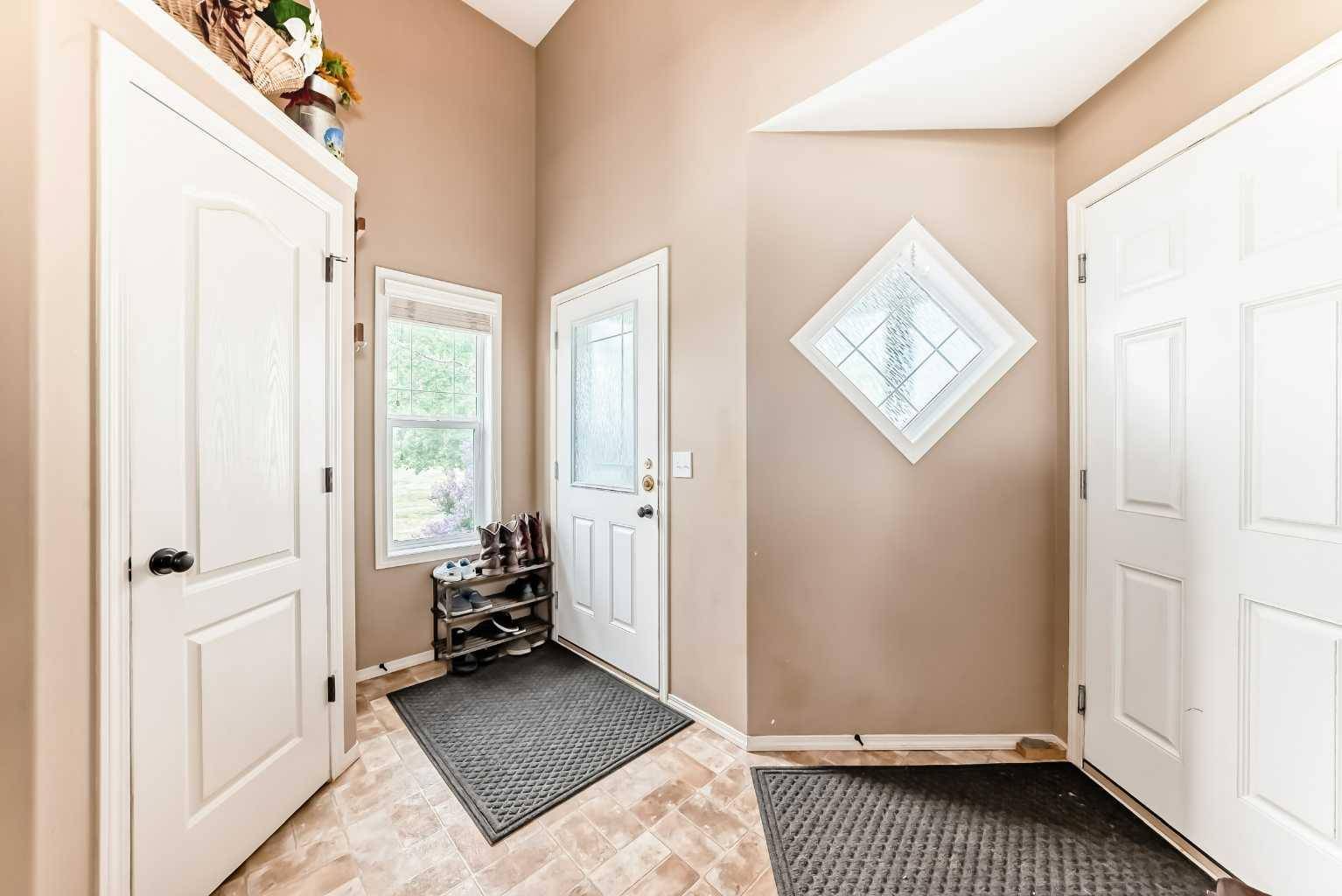 Innisfail, AB T4G 0A2,5435 48 ST