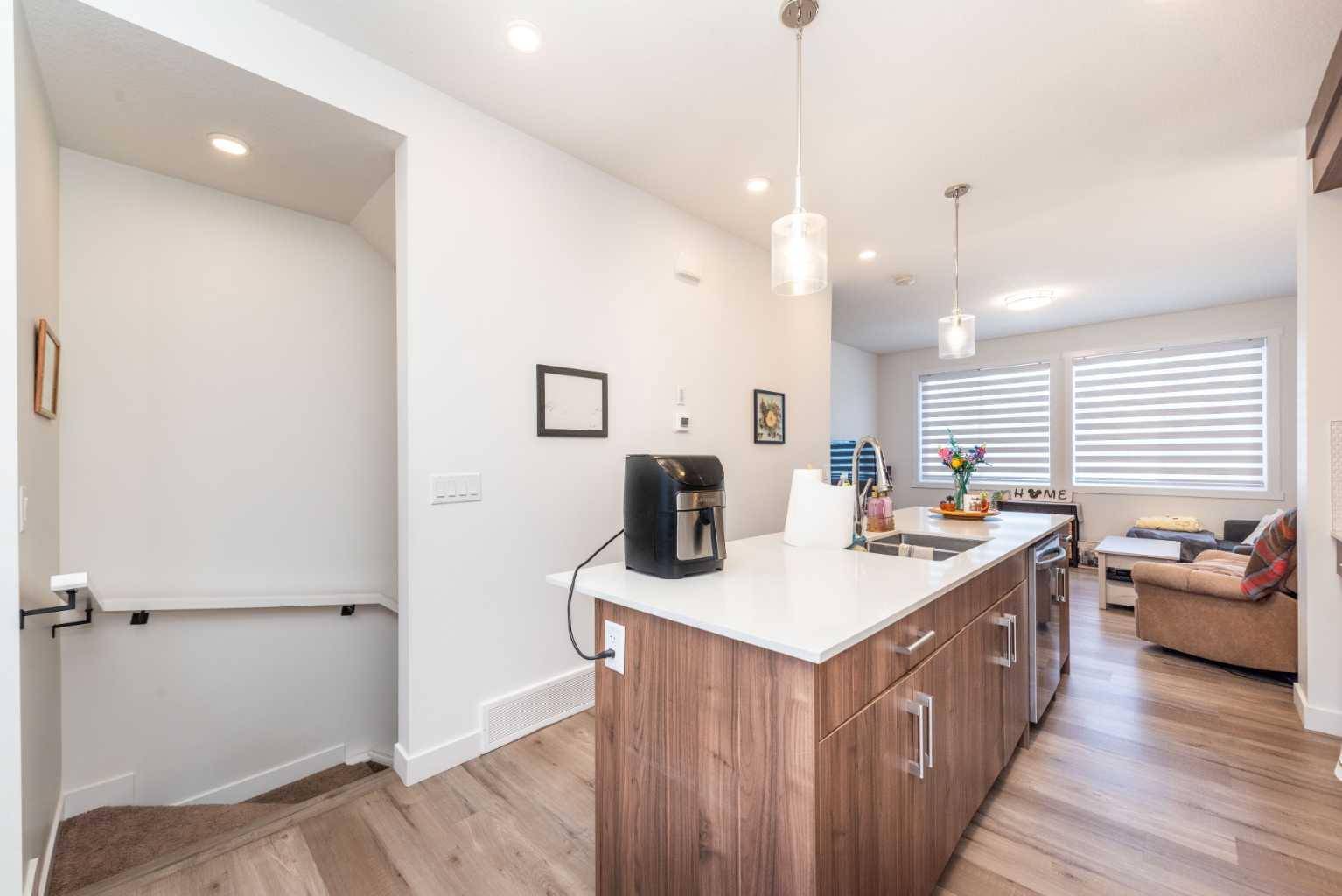Chestermere, AB T1X 2S3,33 Merganser DR West #902