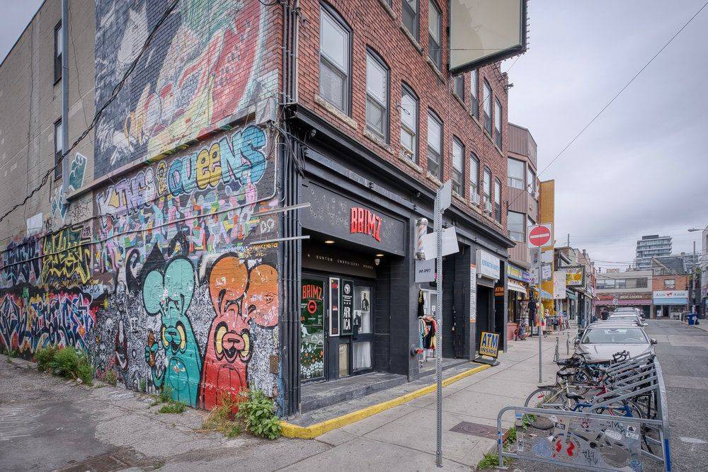 Toronto C01, ON M5T 2K1,56 Kensington AVE #C