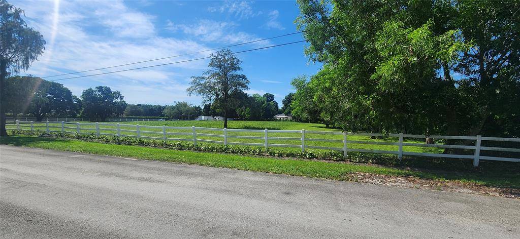 Parkland, FL 33067,[StreetName,UnitNumber,StreetNumber,StreetDirPrefix]