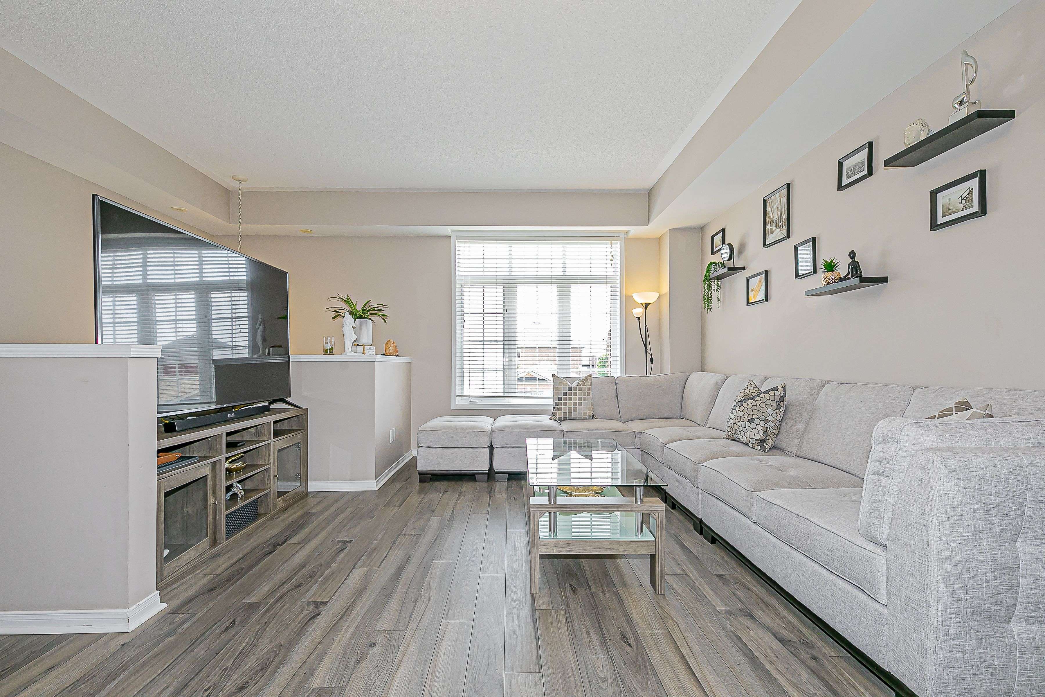 38 Greensborough Villag CIR #21, Markham, ON L6E 0C7