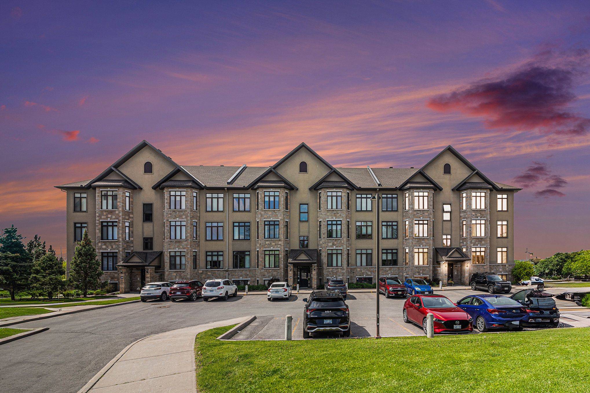 10 Prestige CIR #7, Orleans - Cumberland And Area, ON K4A 0W9