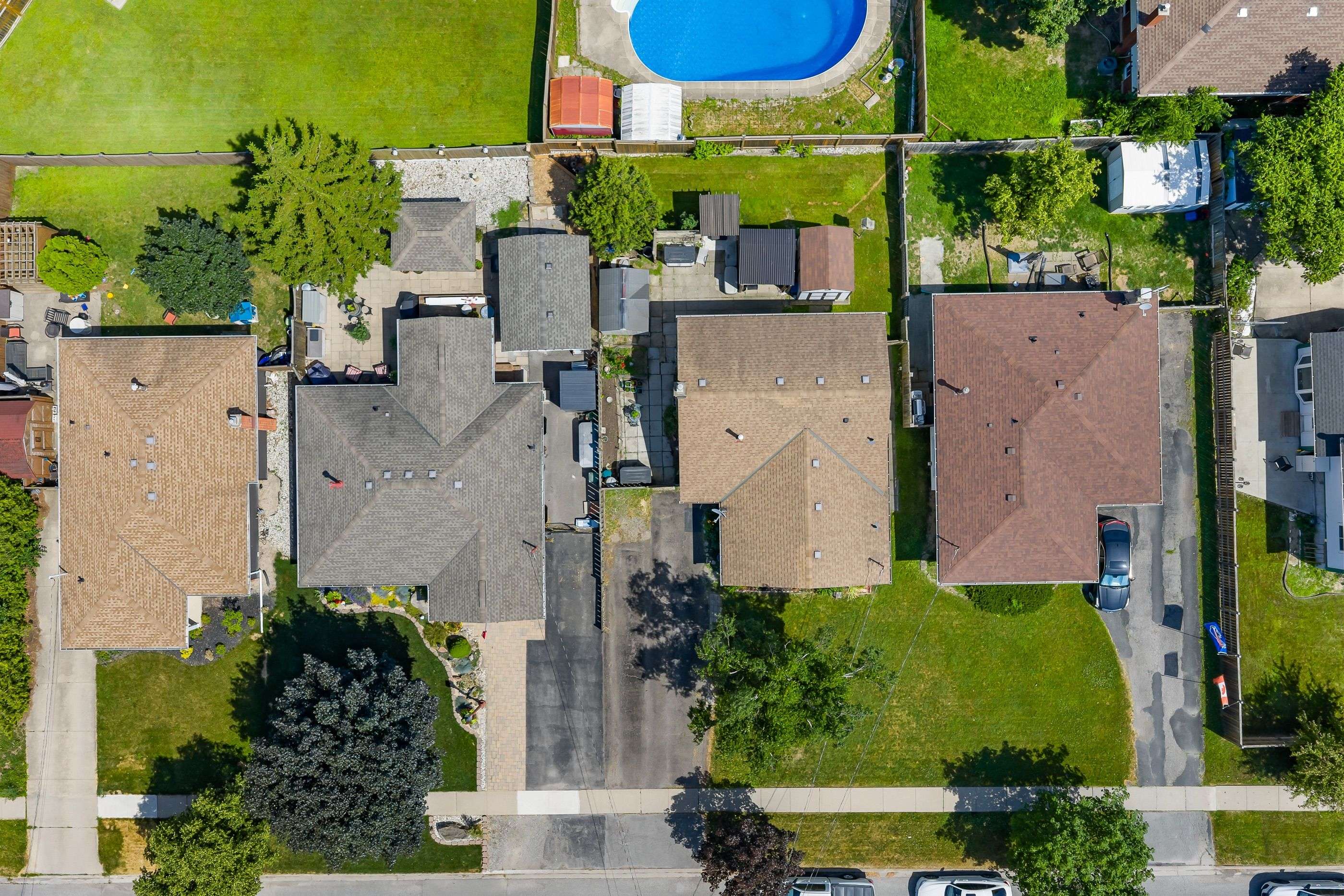 St. Catharines, ON L2P 1C9,49 Grove AVE
