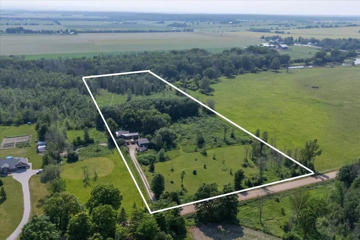 Springwater, ON L9X 1E1,1148 Glengarry Landing RD S