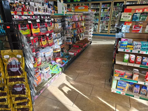 111 Gas Station AVE, Ponoka, AB T4J 1H7