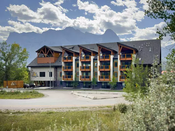 1717 Mountain AVE #106, Canmore, AB T2W 2W1
