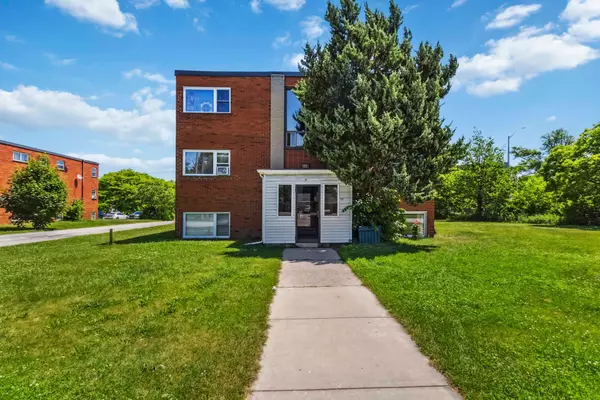 116 King Edward AVE #2, London South, ON N5Z 3T1