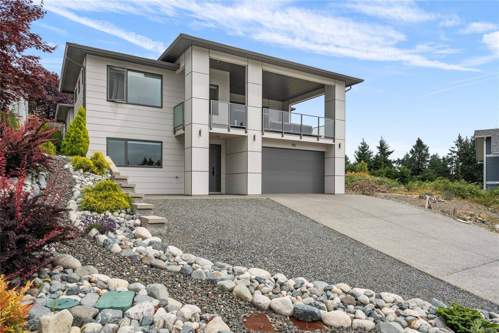 152 Golden Oaks Cres, Nanaimo, BC V9T 0K8