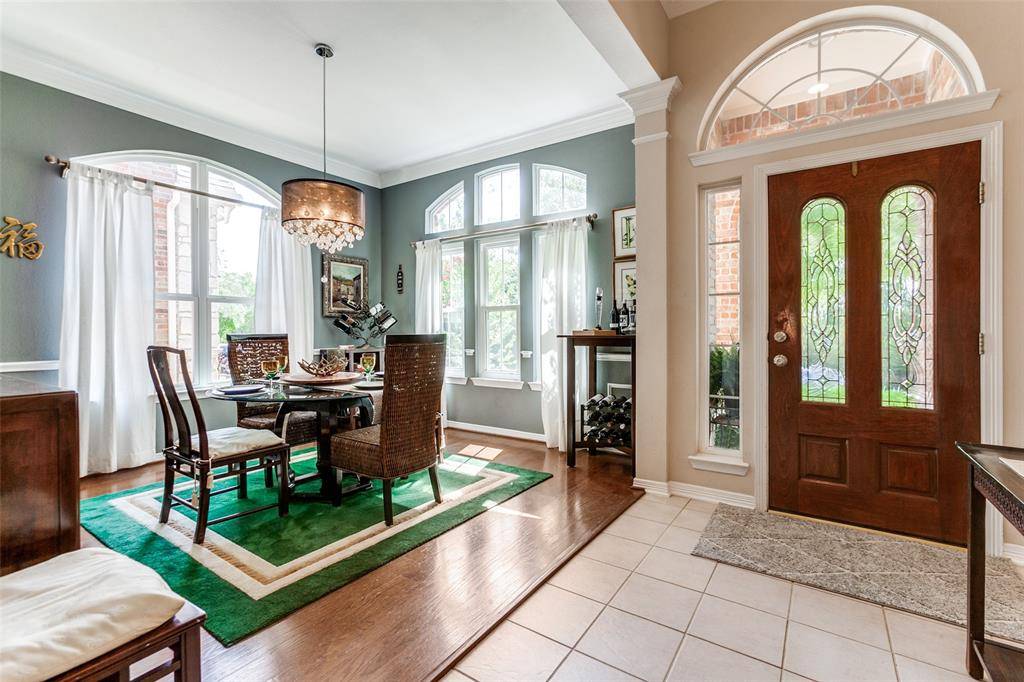 Dallas, TX 75218,1740 Glenlivet Drive