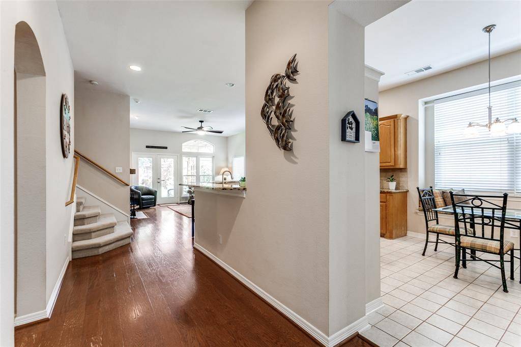 Dallas, TX 75218,1740 Glenlivet Drive